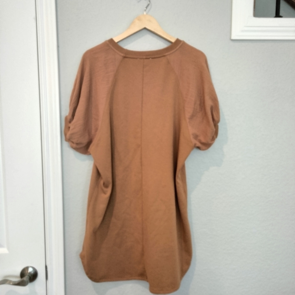 Umgee  Flutter Puff Sleeve Relaxed Dress - Picture 2 of 5
